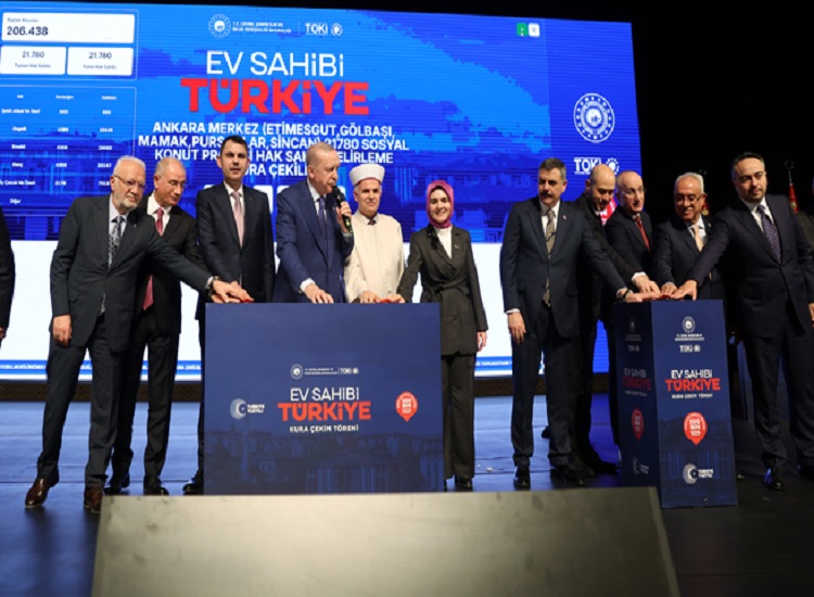 Cumhurbaşkanı Erdoğan, “Yüzyılın Konut Projesi Milletimiz Nezdinde Büyük Bir Teveccüh Gördü”