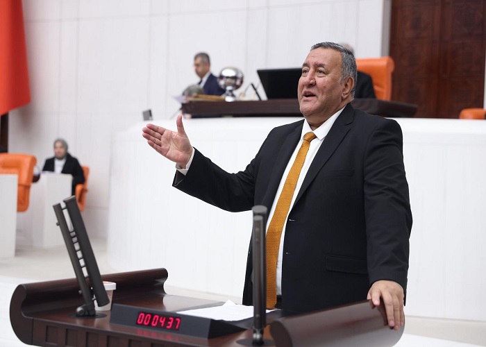 CHP’li Gürer: ‘Çiftçinin Sırtındaki Yük 29,6 Milyar Dolara Çıktı’