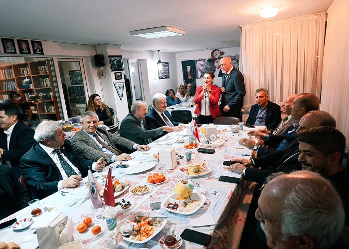 Ankara Arapgirliler Derneği, Dernek Merkezinde İftar Programı Düzenledi.