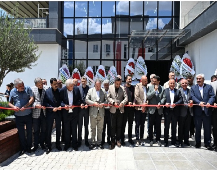 Malatya Protokolünü Buluşturan Açılış: Kiras Hukuk Bürosu Hizmete Girdi